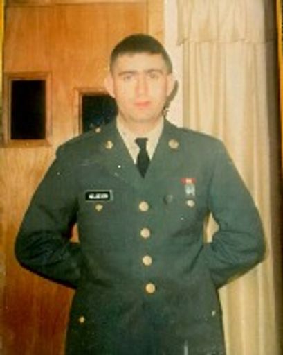 Lyle G. Helgeson's obituary image