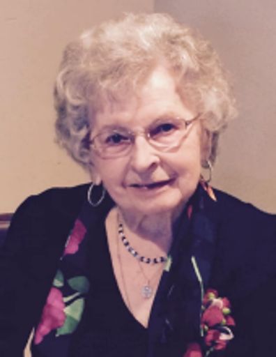 Elizabeth "Betty" Luczak Profile Photo