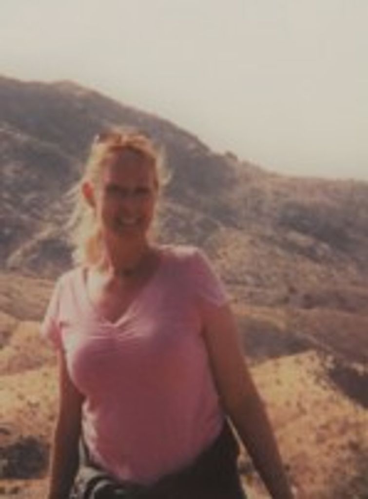 Christine Dalzell Profile Photo