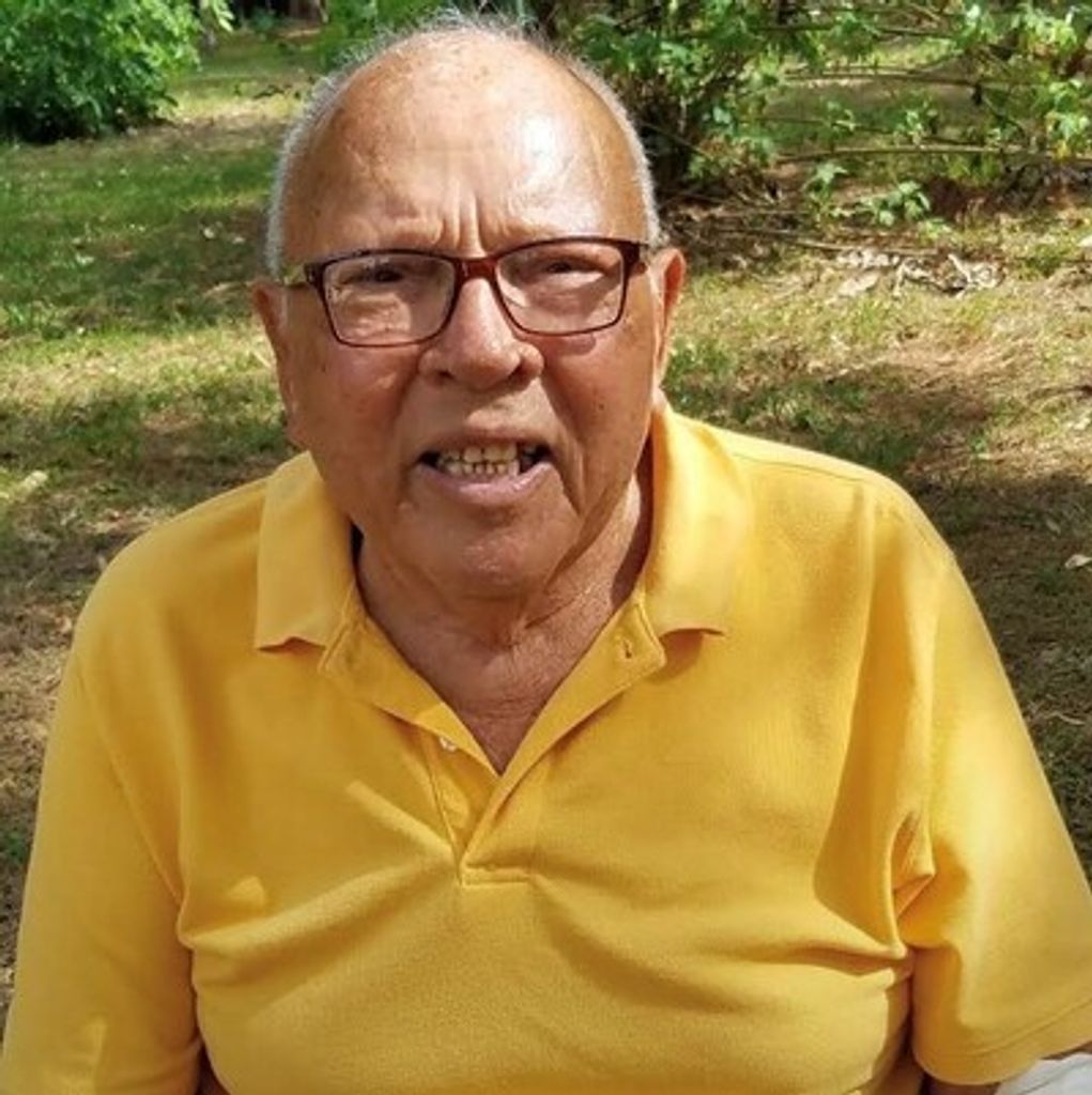 Conrado R Santos Profile Photo