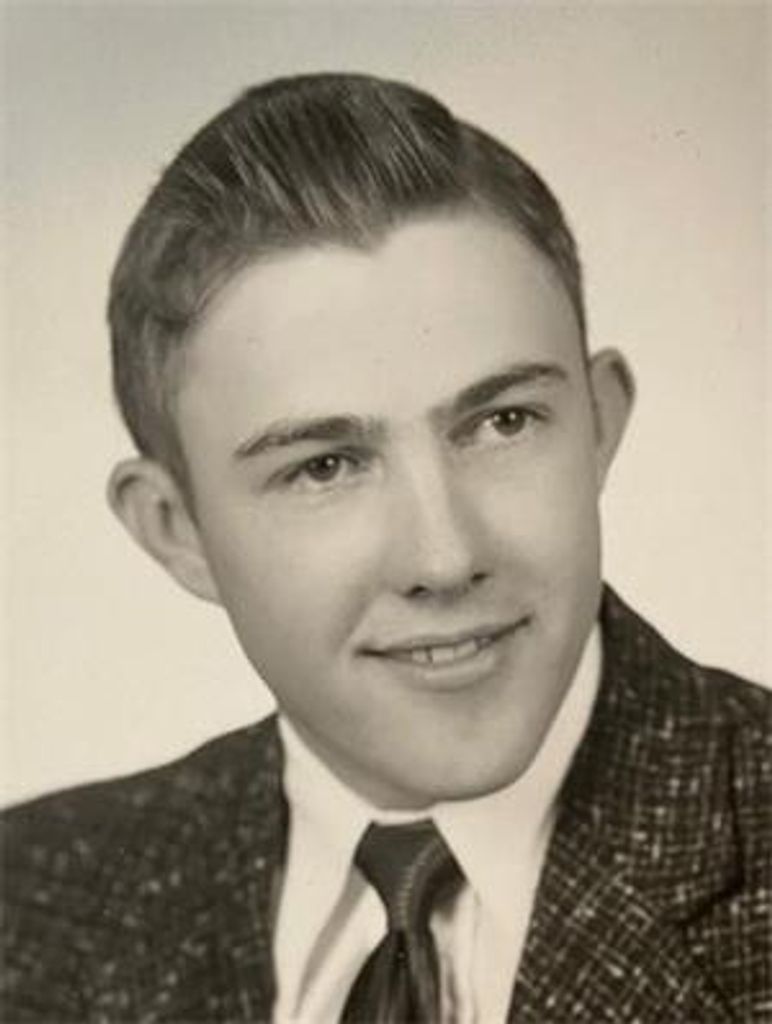 Lowell  Winckler