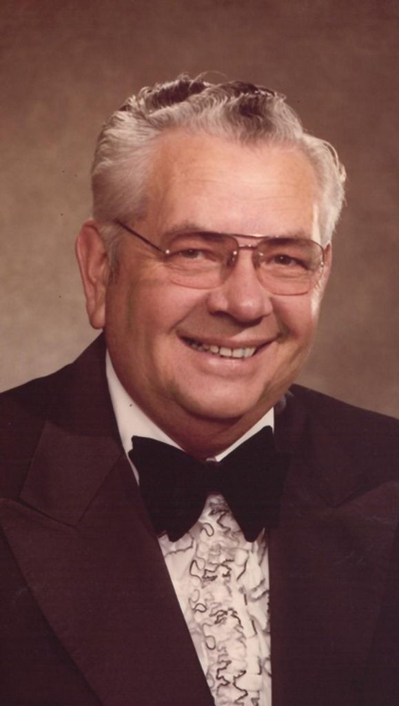John Lewis Roberts Profile Photo