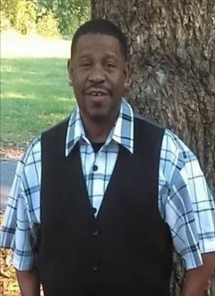 Christopher Wyatt Profile Photo