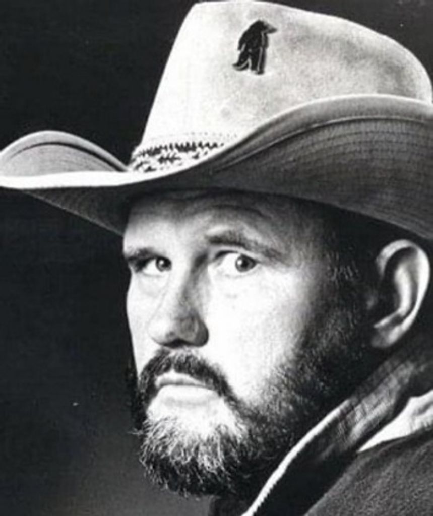 Eric James Manor Profile Photo