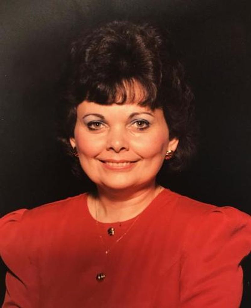 Vicky Lynn Hill Profile Photo