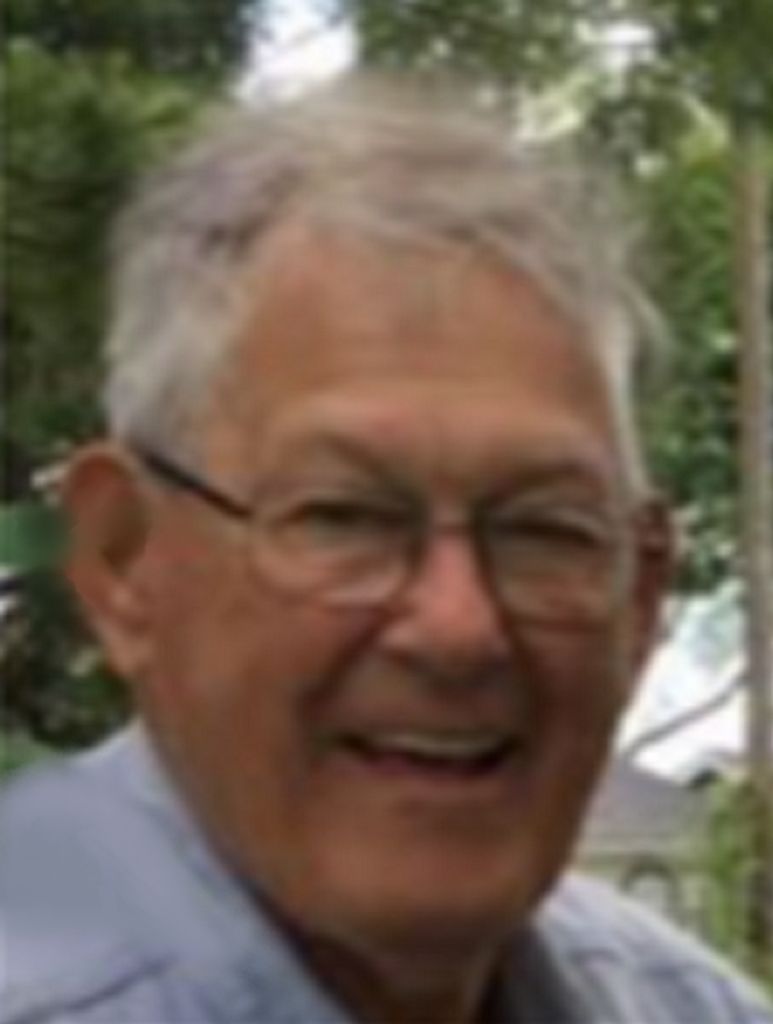 Charlie Hofer Profile Photo