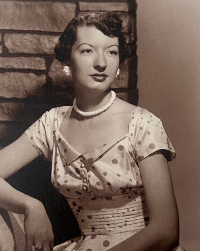 Lorraine Virginia Dunbar