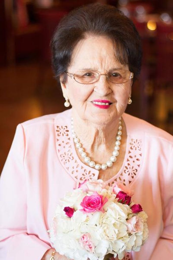 Estrella De Leon Profile Photo