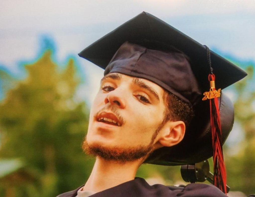 Cameron Collins Profile Photo
