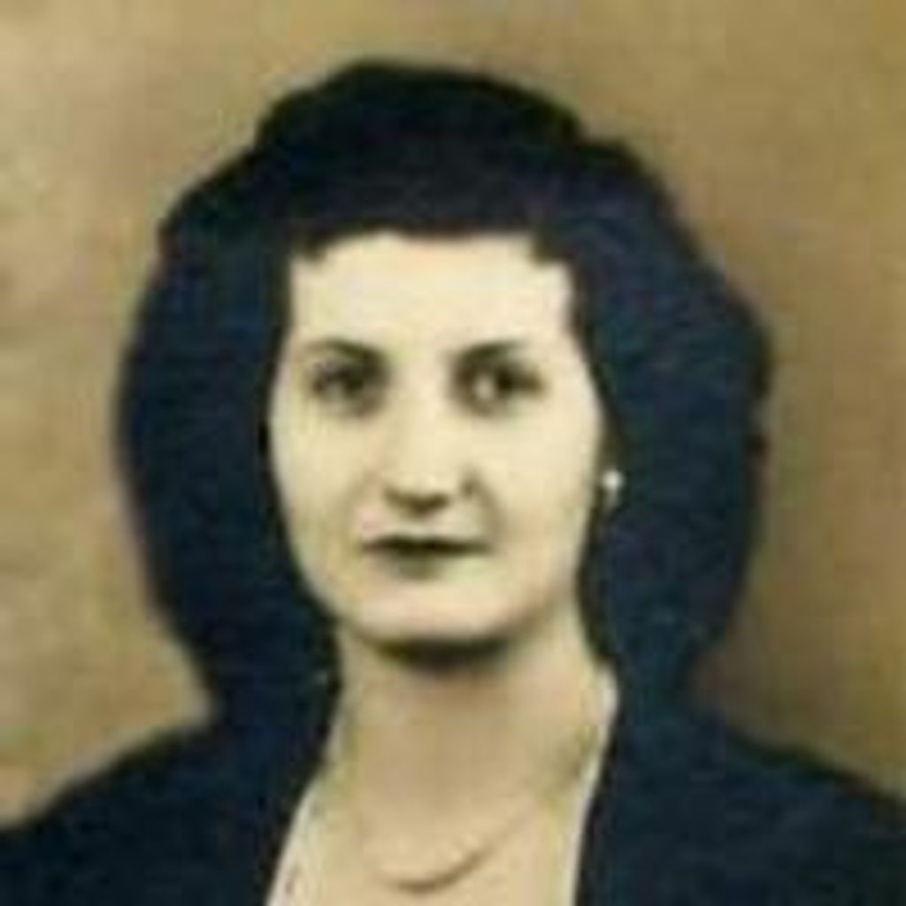 Mary  E. (Masteracci)  Markis