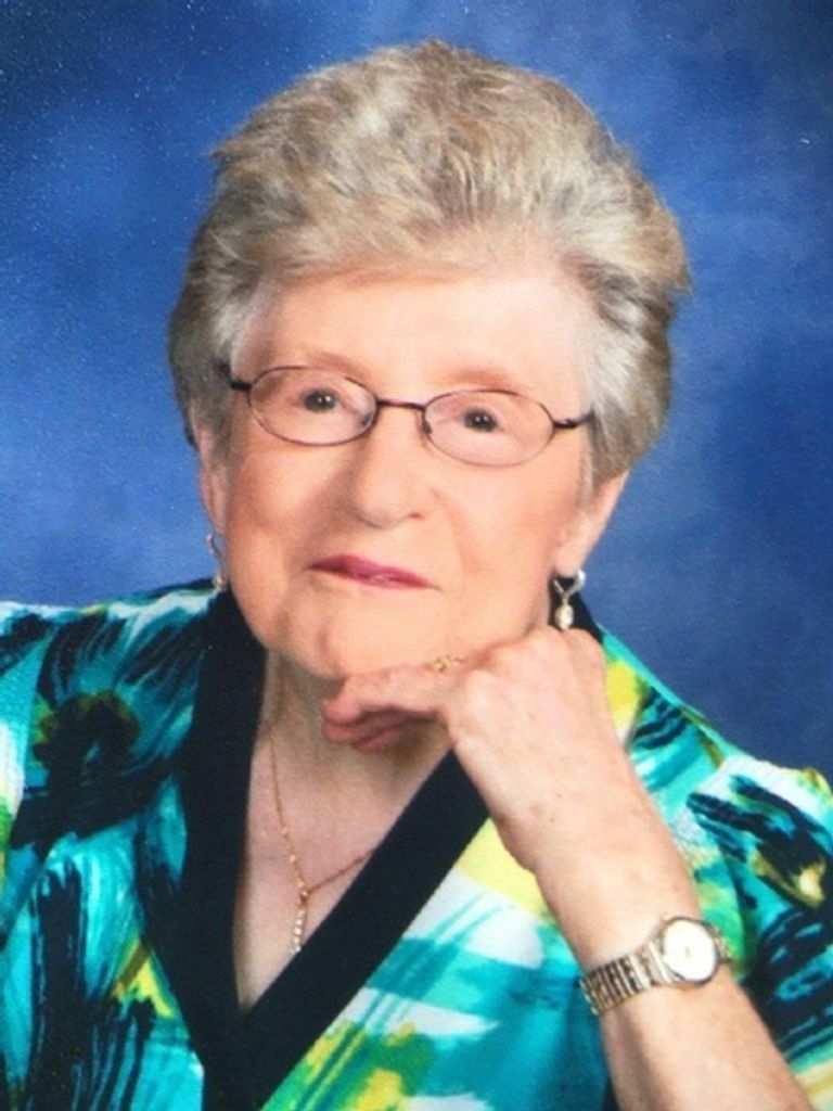 Rosali Cosgrove (Locher)