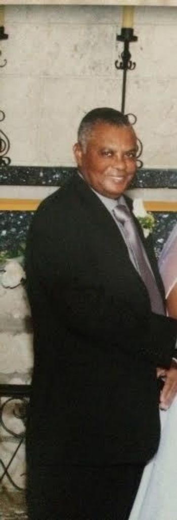 Vital Lacombe Profile Photo