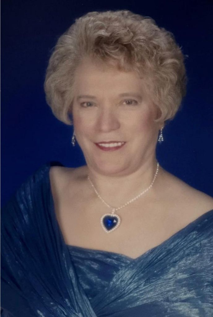 Maria Zurawiecki Profile Photo