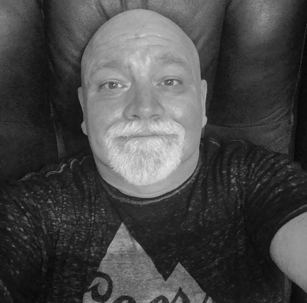 Raymond Thomas "Tommy" Robbins