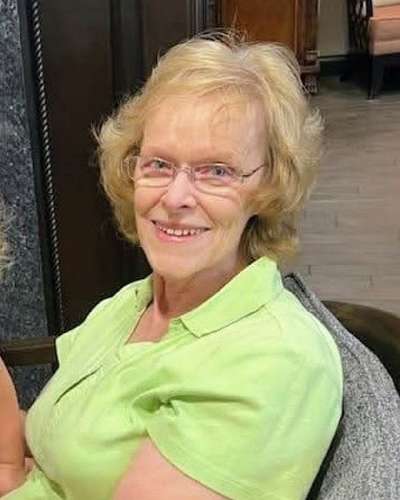 Carolyn Thomas Profile Photo