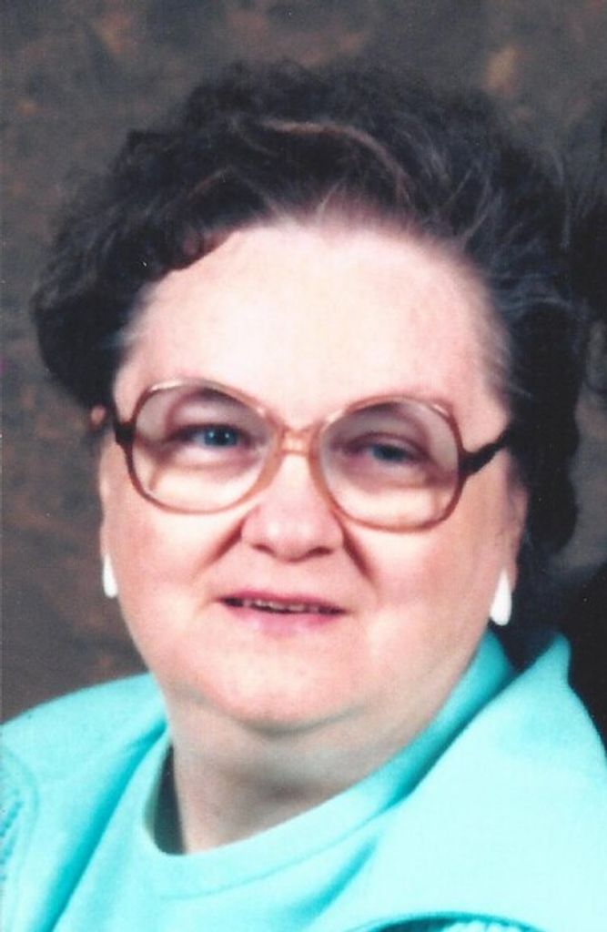 Louise Theresa Pichler Profile Photo