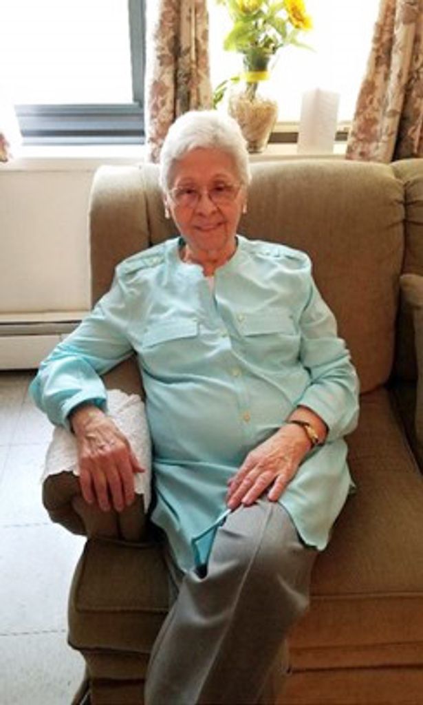 Irma Nieves