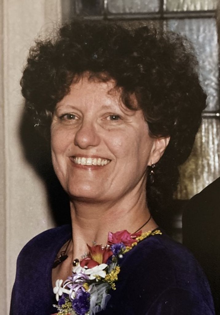 Sue Anna Langenberg Profile Photo