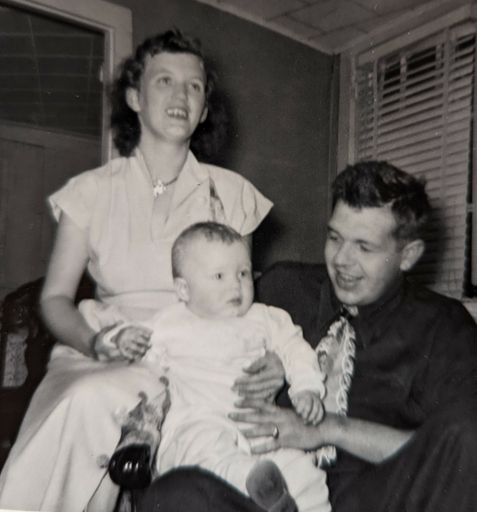 Eddie J Hollenbeck photo gallery thumbnail 5 of 236