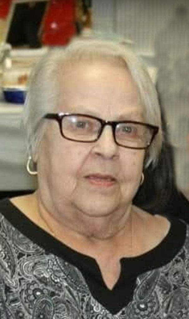 Linda Dissottle Profile Photo