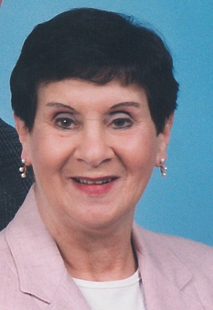 Evelyn Christine (Powell) Carter Profile Photo