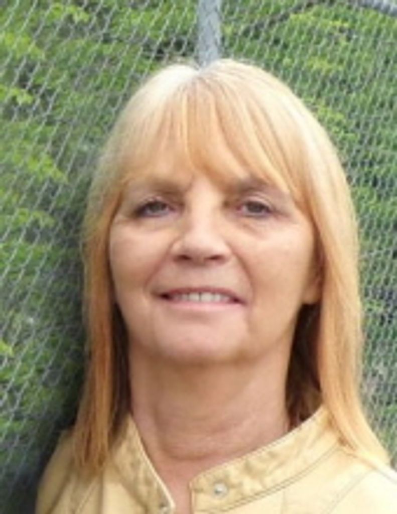 Dee Kay Mckinnon