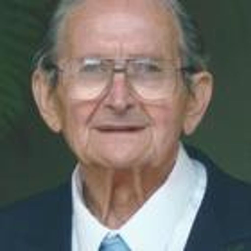 Robert J Rettig