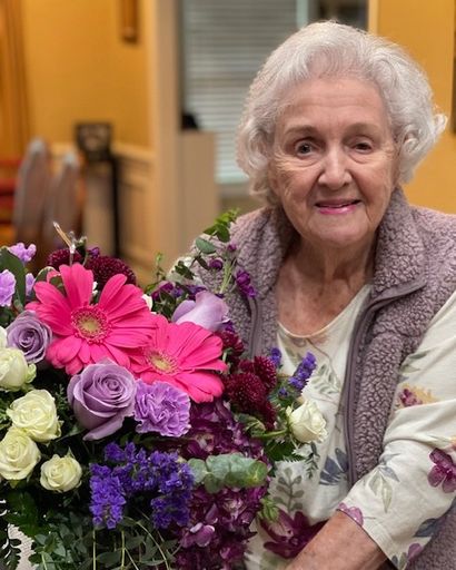 Dorothy Nadine (Lusby) Amburn's obituary image