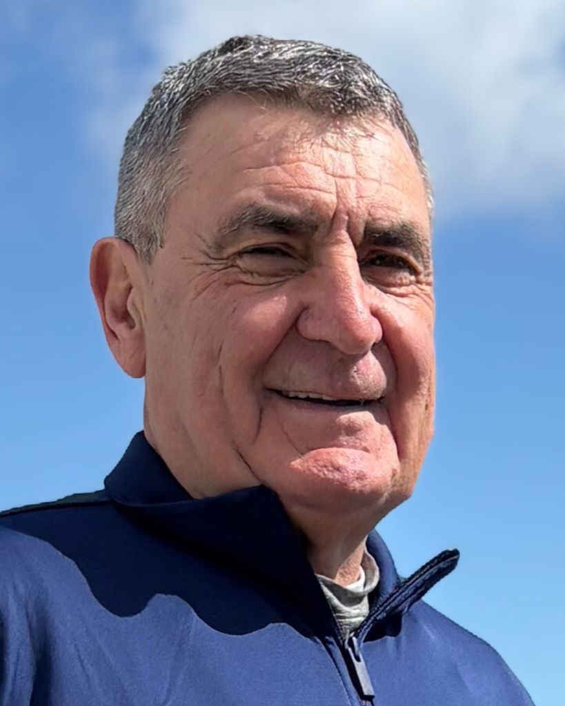 Fikret Malkoc Profile Photo