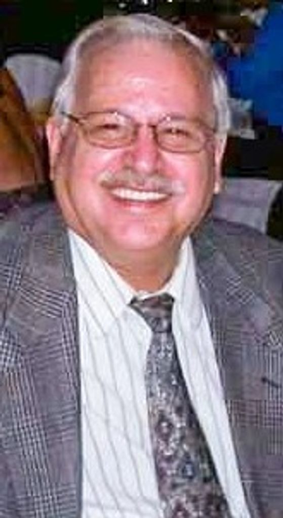 Michael  L. Kanas