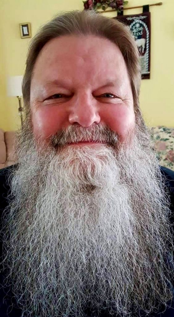 Michael Lee Lamb Profile Photo