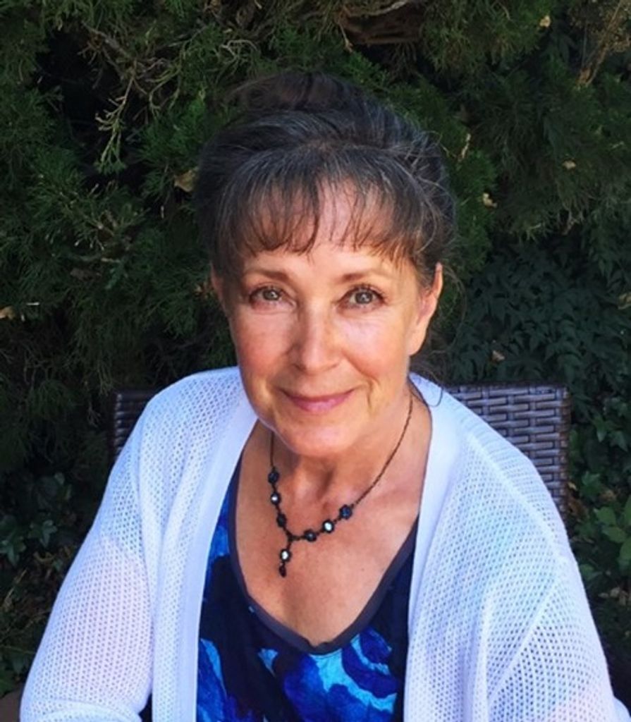 Elizabeth Hawley