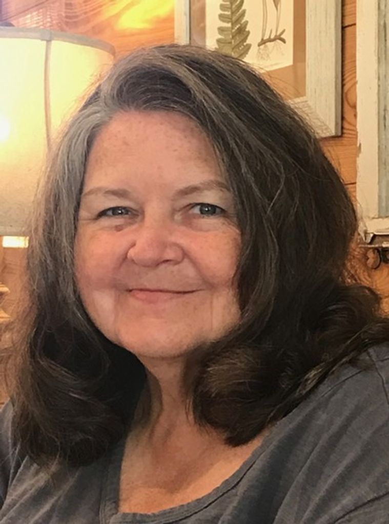 Lisa Mullis Profile Photo