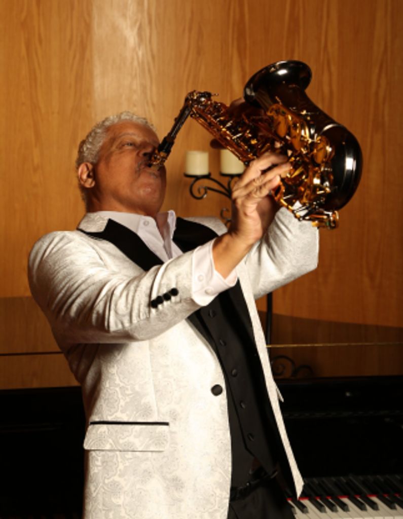 Kamel Emid Howard