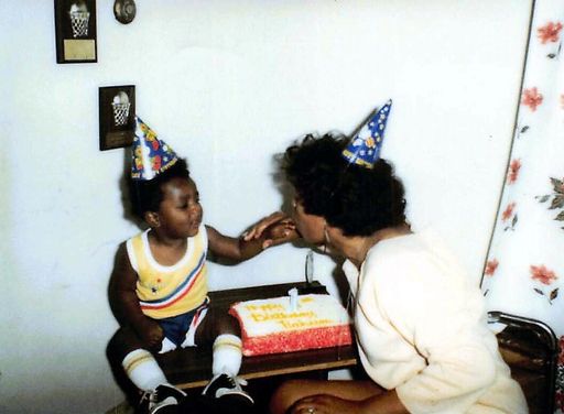 Earline Wilson photo gallery thumbnail 65 of 85