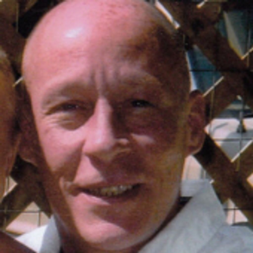 Robert J. Bob Pinkney