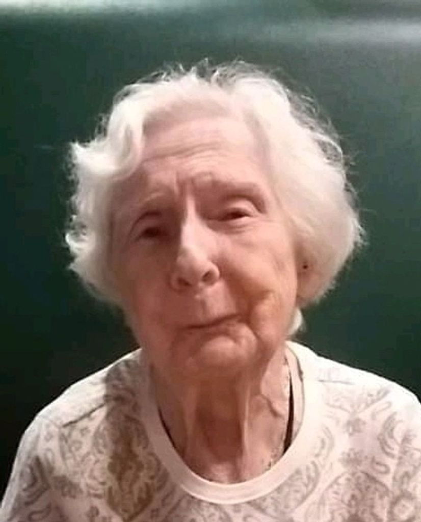 Pauline L. (Vezina) Desrochers Profile Photo