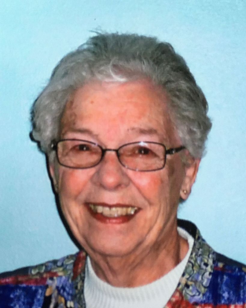 Elizabeth Calhoun Profile Photo