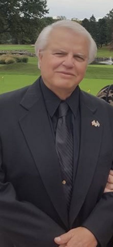 Michael Matuzsan Profile Photo