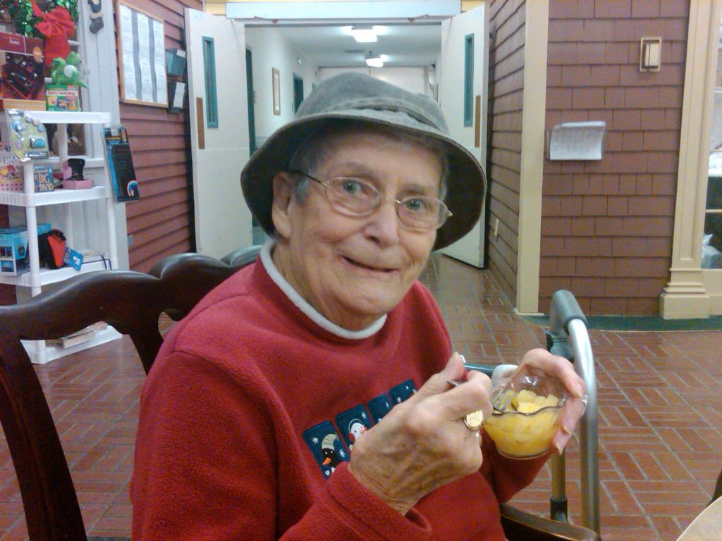 Helen M. 'Meg' (Mcwalter) Finan