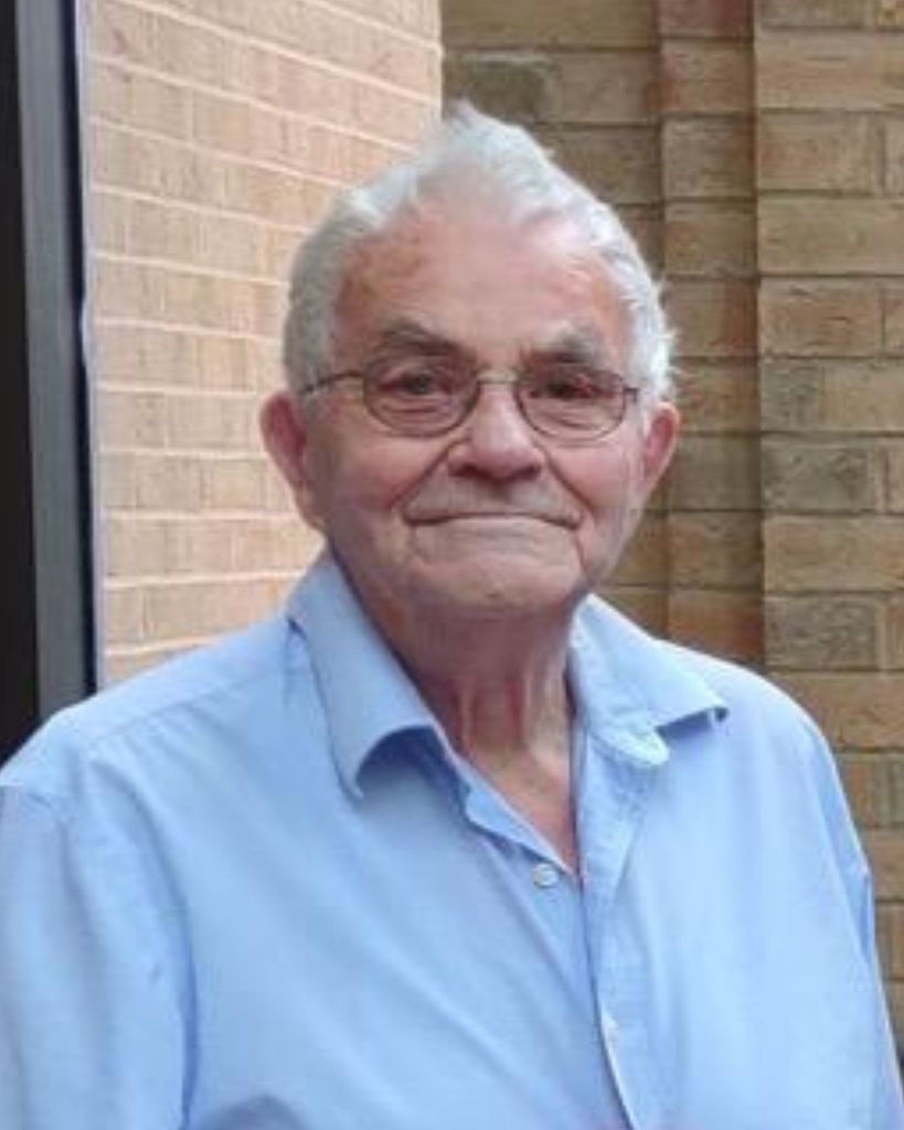 William "Bill" De Vries Profile Photo