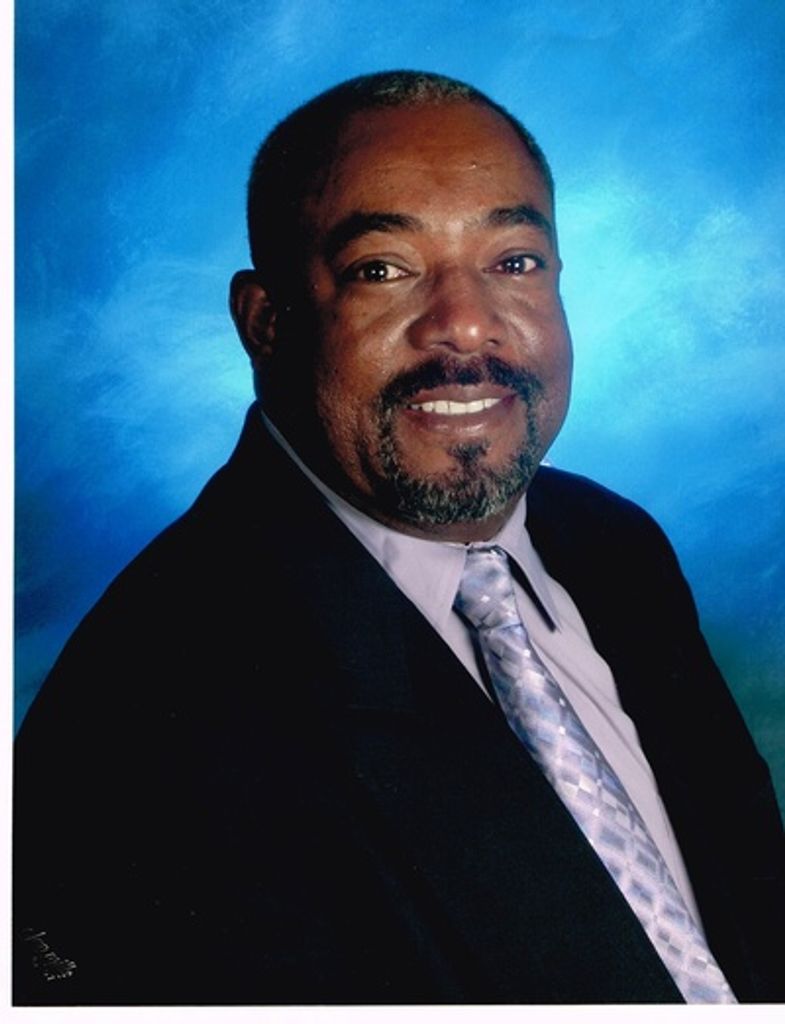 Larry Joe Constantine