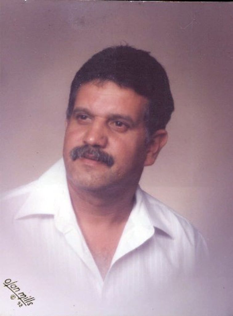 Gene Arthur Santos Profile Photo
