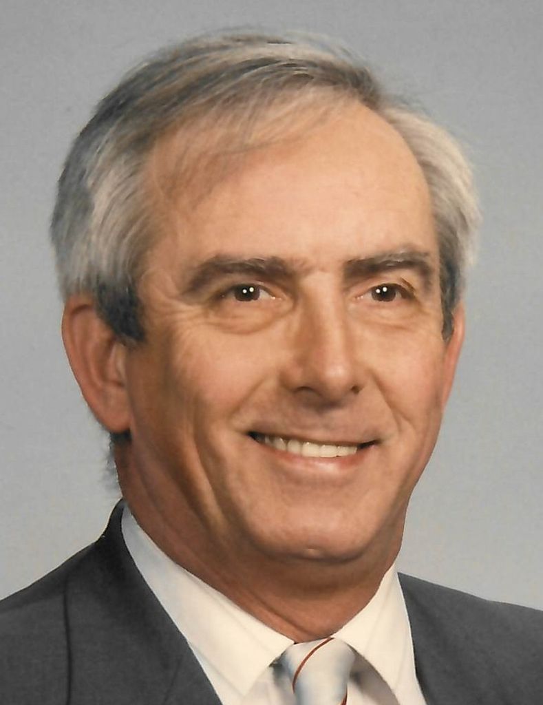Roger W. Younghusband Profile Photo