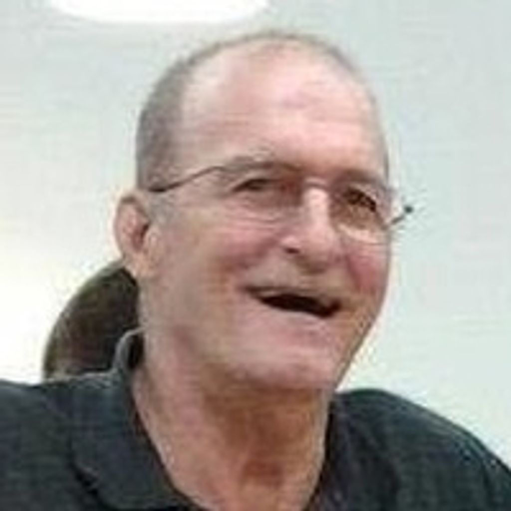 Robert "Bob" Kay Robart
