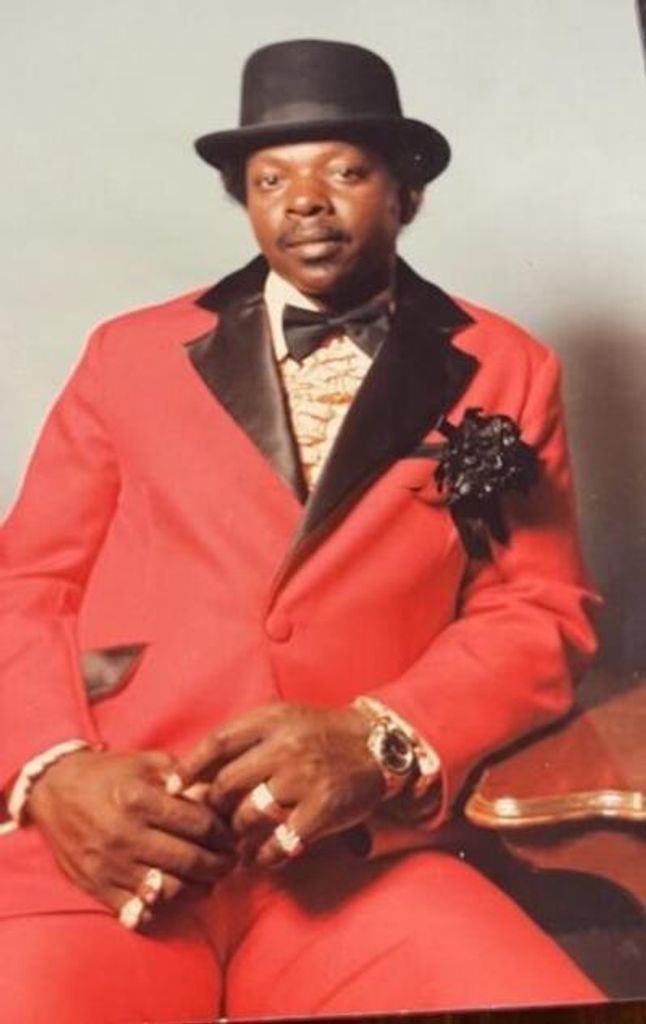 Thomas Benton Profile Photo