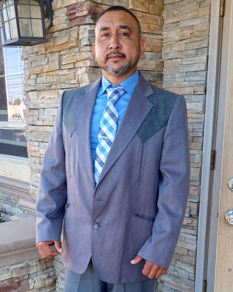 JESUS FLORES Profile Photo