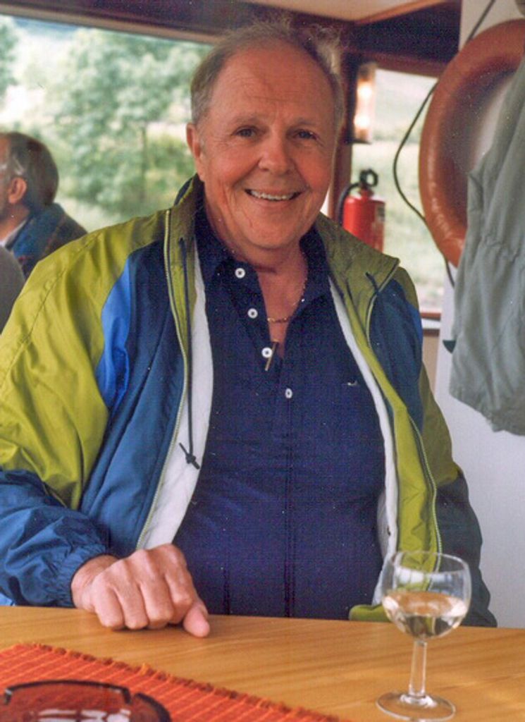 Richard  Rue Caulk
