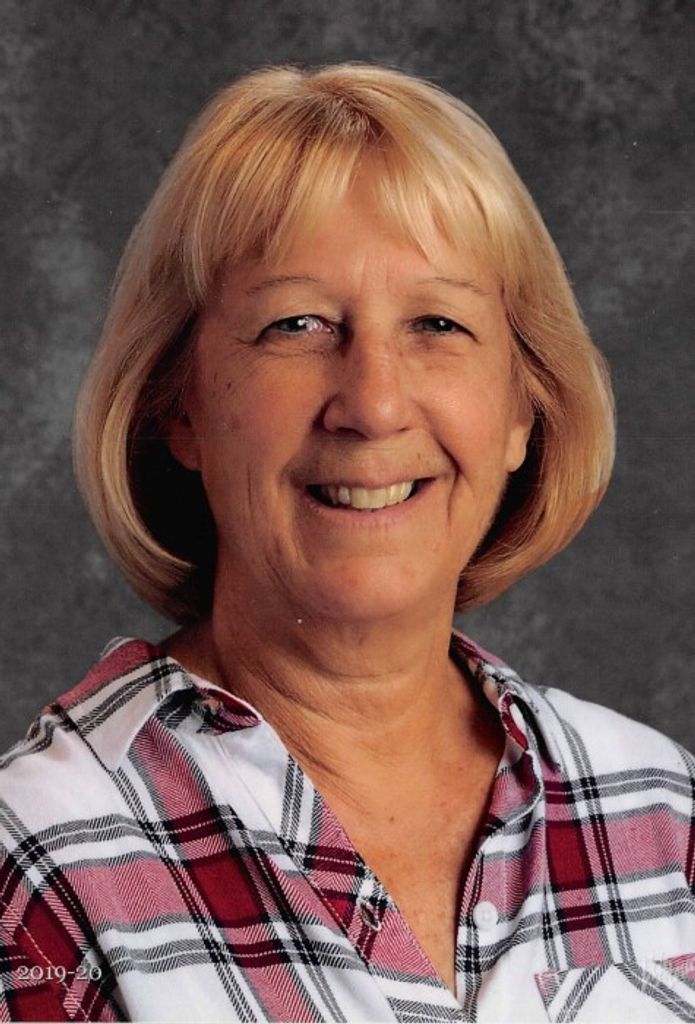 Wendy S. (Lashomb)  White