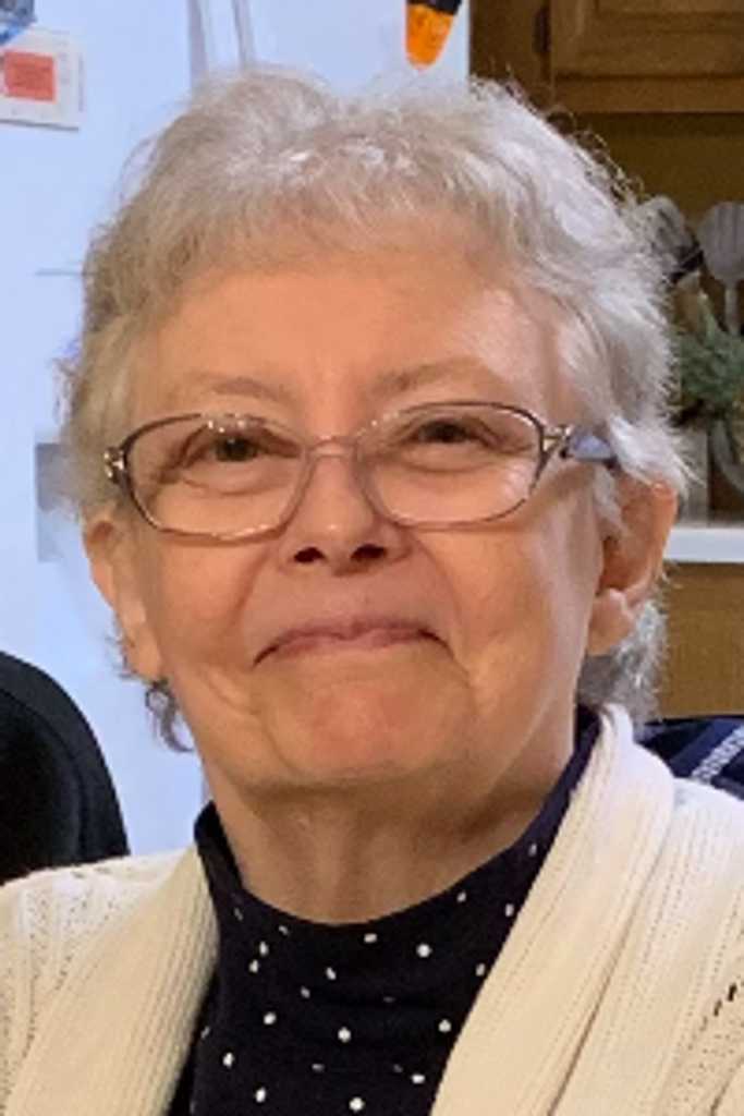 Janet E. (Howe) Holst